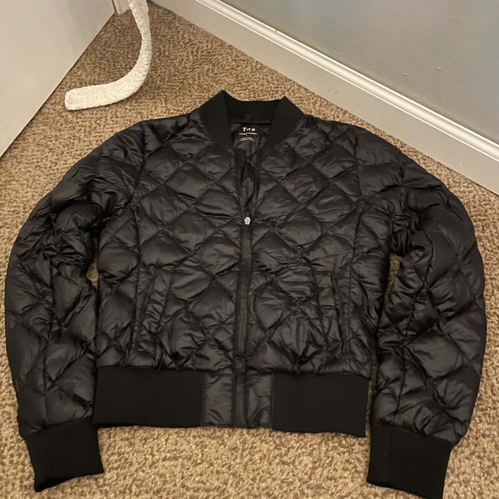 Aritzia down jacket